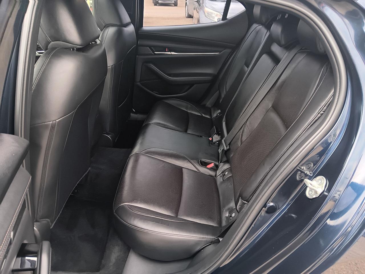 2020 Mazda MAZDA3 GT, AWD, HUD, NAV, Leather, Sunroof, Blindspot det - Photo #14