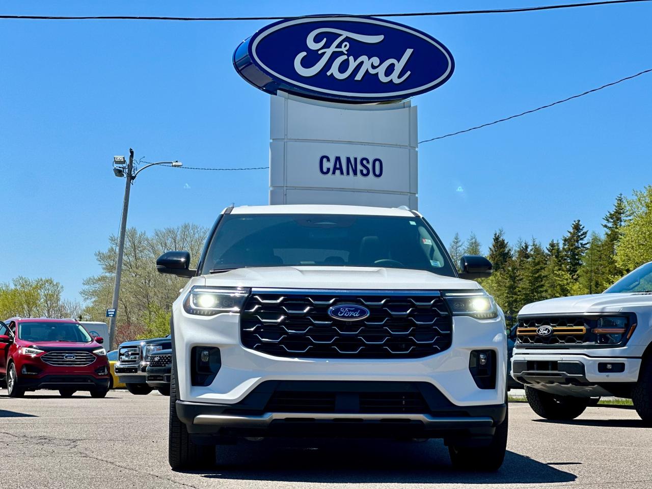 2025 Ford Explorer Platinum 4wd Photo1