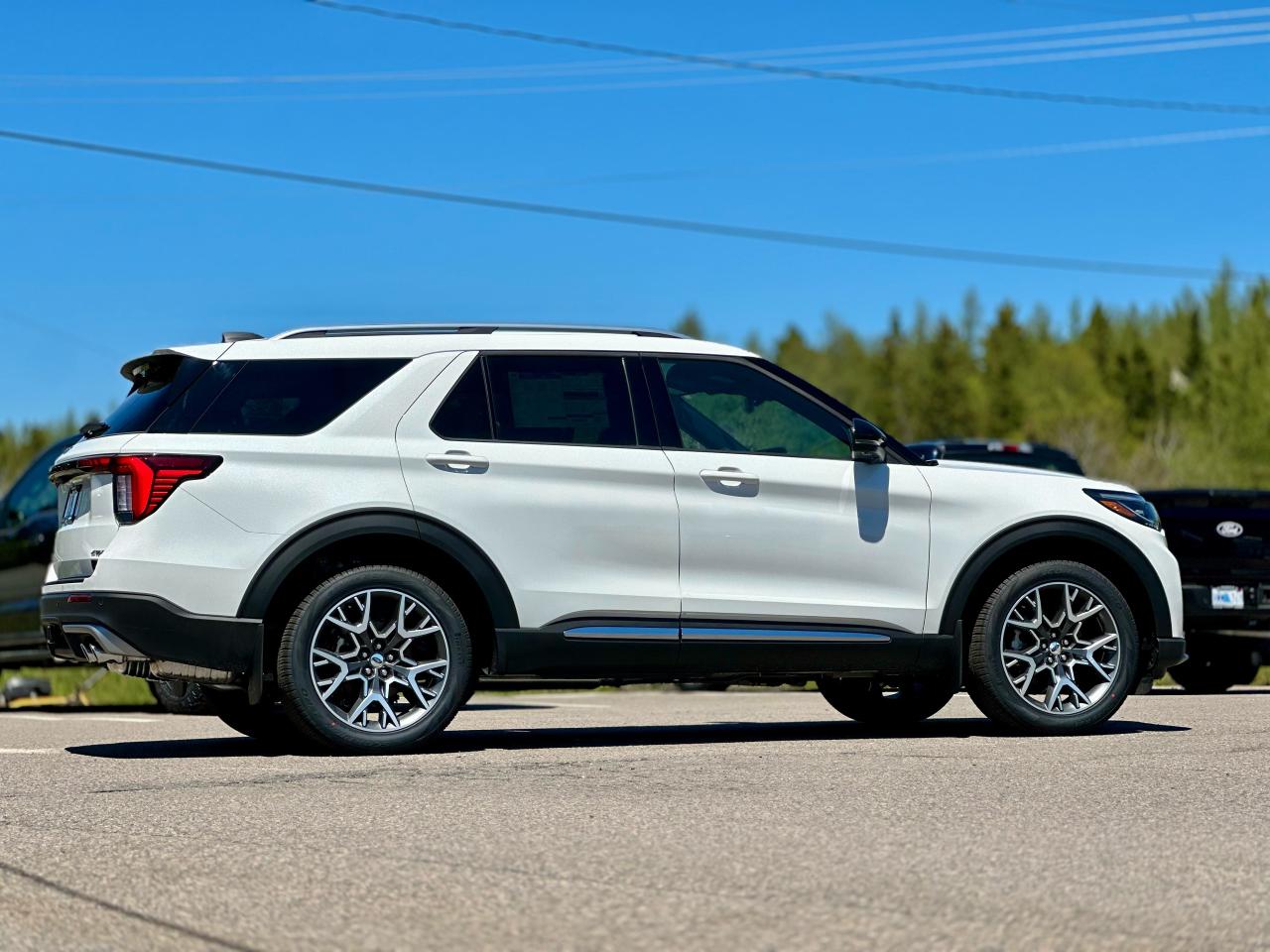 2025 Ford Explorer Platinum 4wd Photo5
