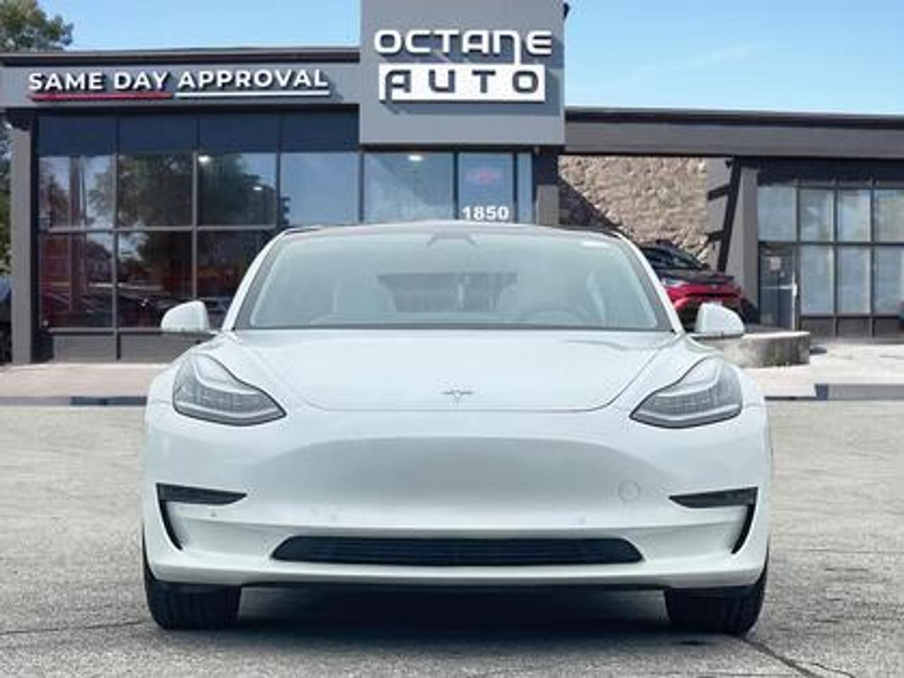 2020 Tesla Model 3 Standard Range Plus RWD - White exterior view 2