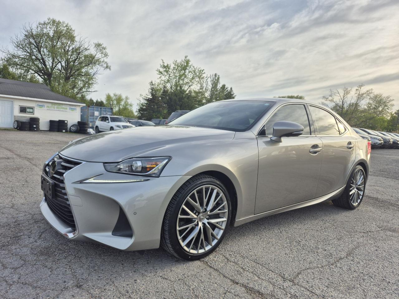 2017 Lexus IS 300 IS 300 One Owner/No Accidents Photo32