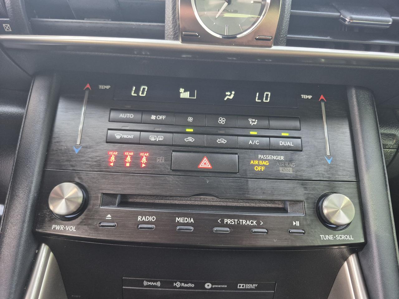 2017 Lexus IS 300 IS 300 One Owner/No Accidents Photo46