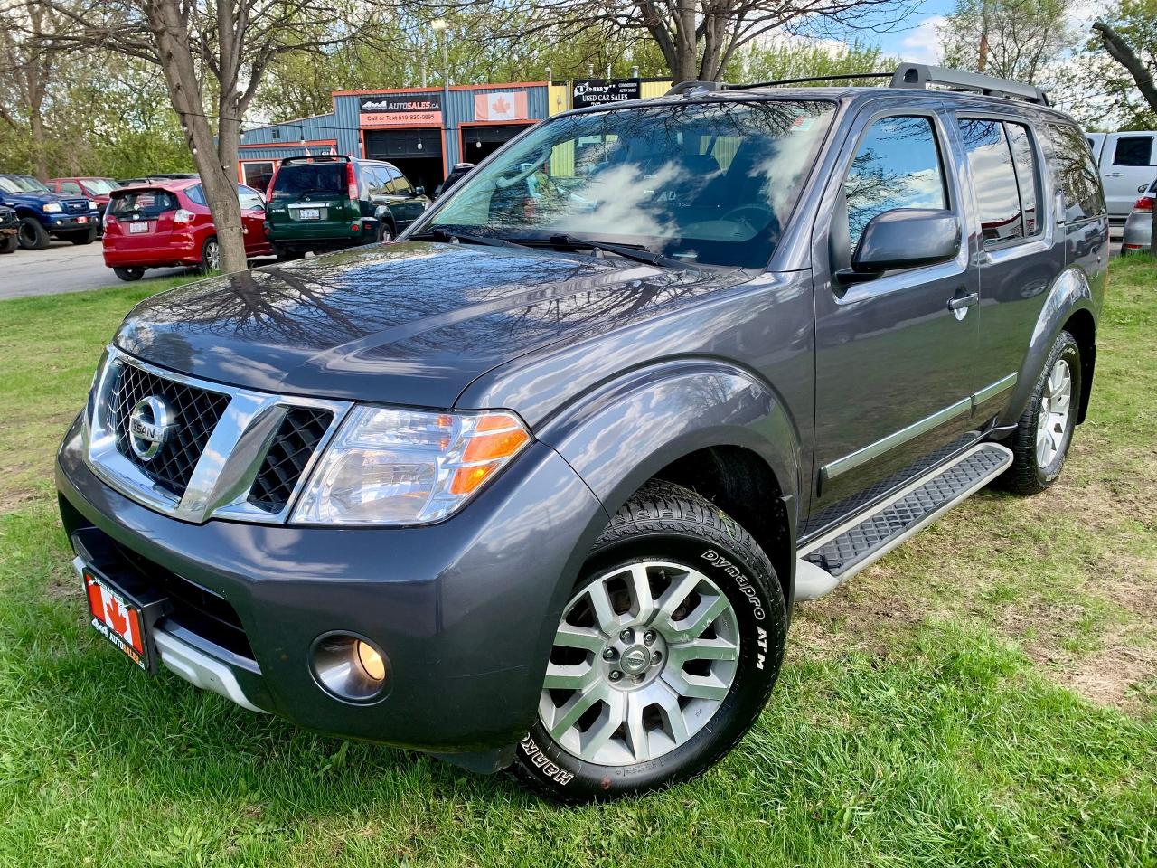 Used 2012 Nissan Pathfinder LE for sale in Guelph, ON