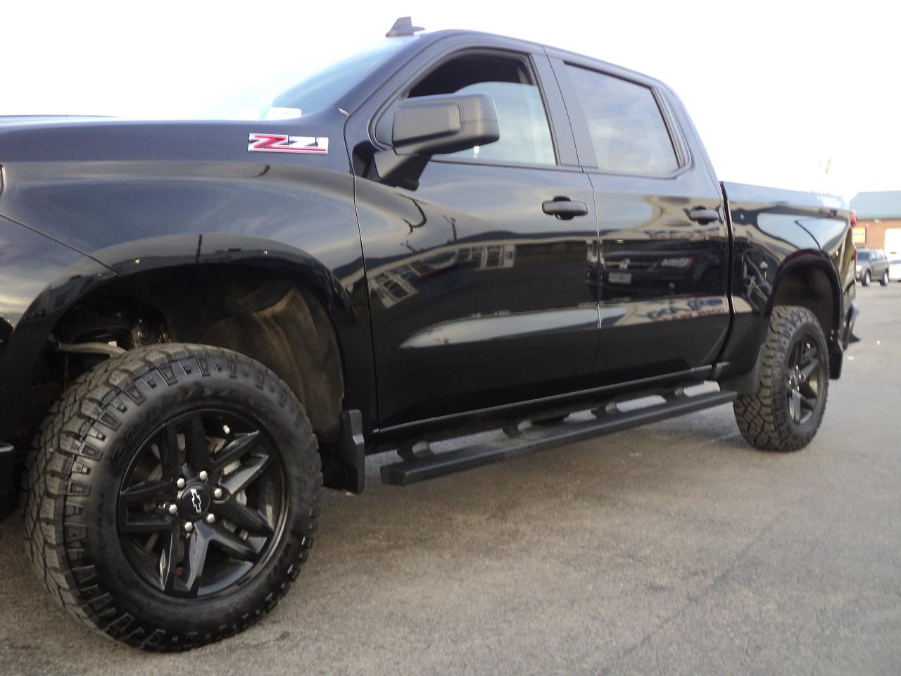 2023 Chevrolet Silverado 1500 CustomTrailBoss CrewCab 4WD Z71 5.3L8cyl 5'9"Box - Photo #24