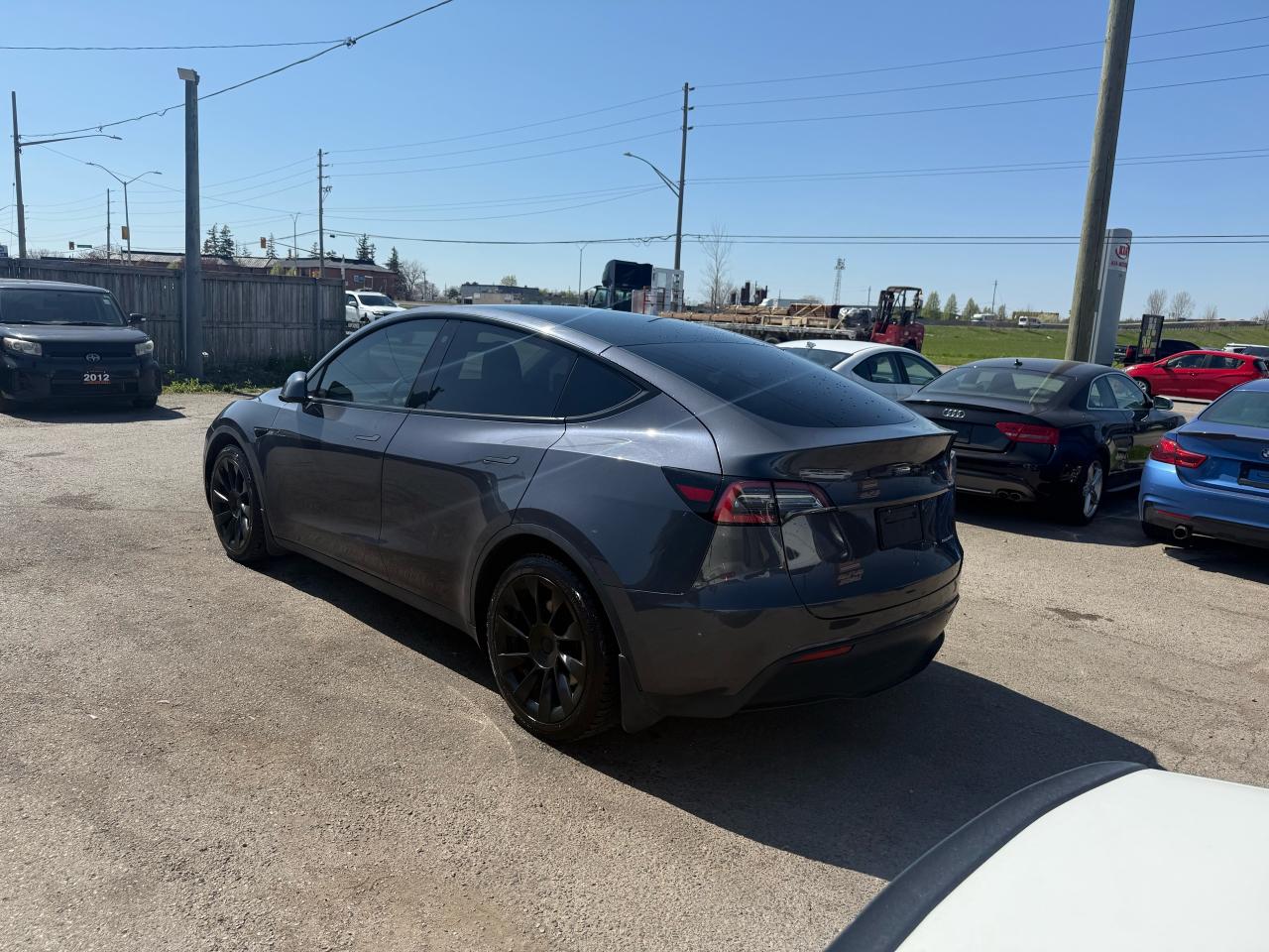 2021 Tesla Model Y Long Range AWD, AUTOPILOT, ONLY 157KMS, WARRANTY - Photo #3