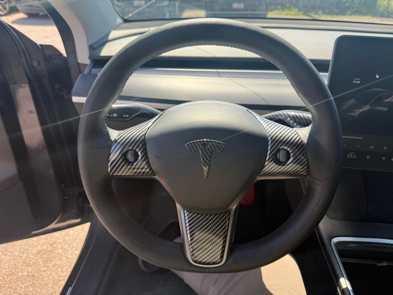 2021 Tesla Model Y Long Range AWD, AUTOPILOT, ONLY 157KMS, WARRANTY - Photo #11