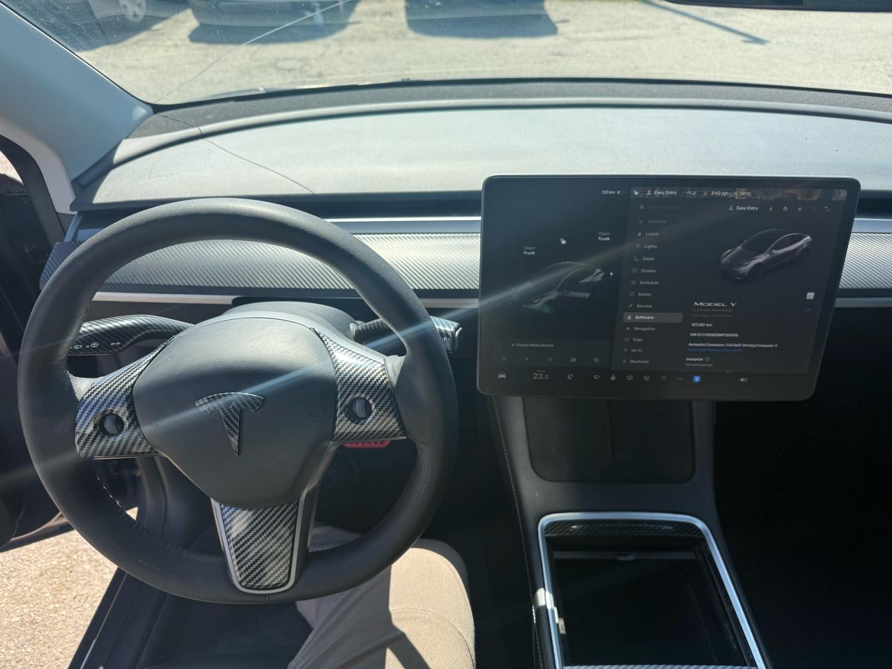 2021 Tesla Model Y Long Range AWD, AUTOPILOT, ONLY 157KMS, WARRANTY - Photo #9