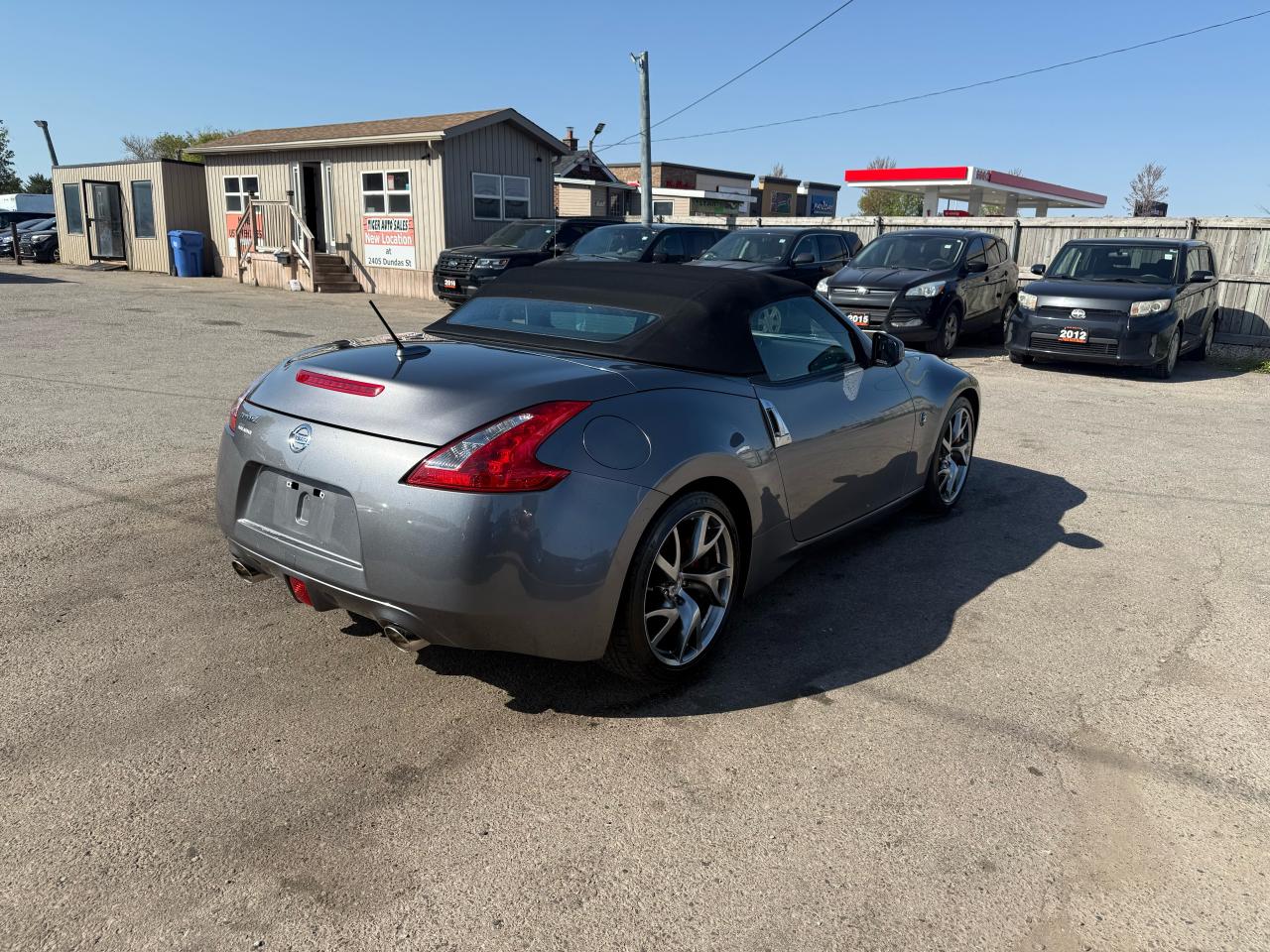 2013 Nissan 370Z Touring w/Black Top, CONVERTIBLE, ONLY 39KMS, CERT - Photo #5