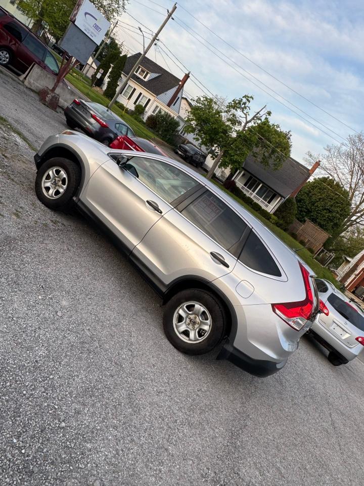 2013 Honda CR-V LX - Photo #4