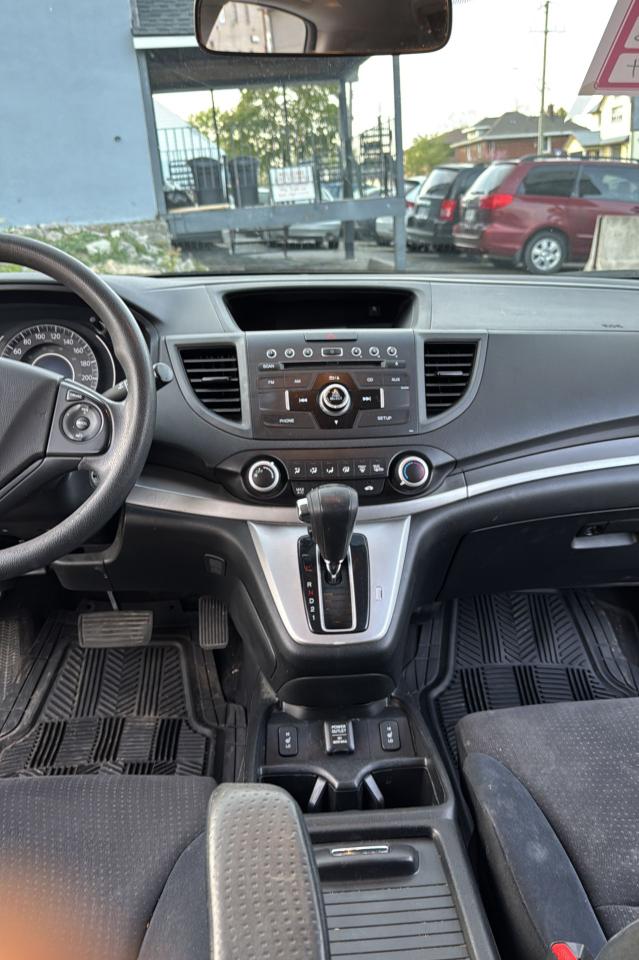 2013 Honda CR-V LX - Photo #14
