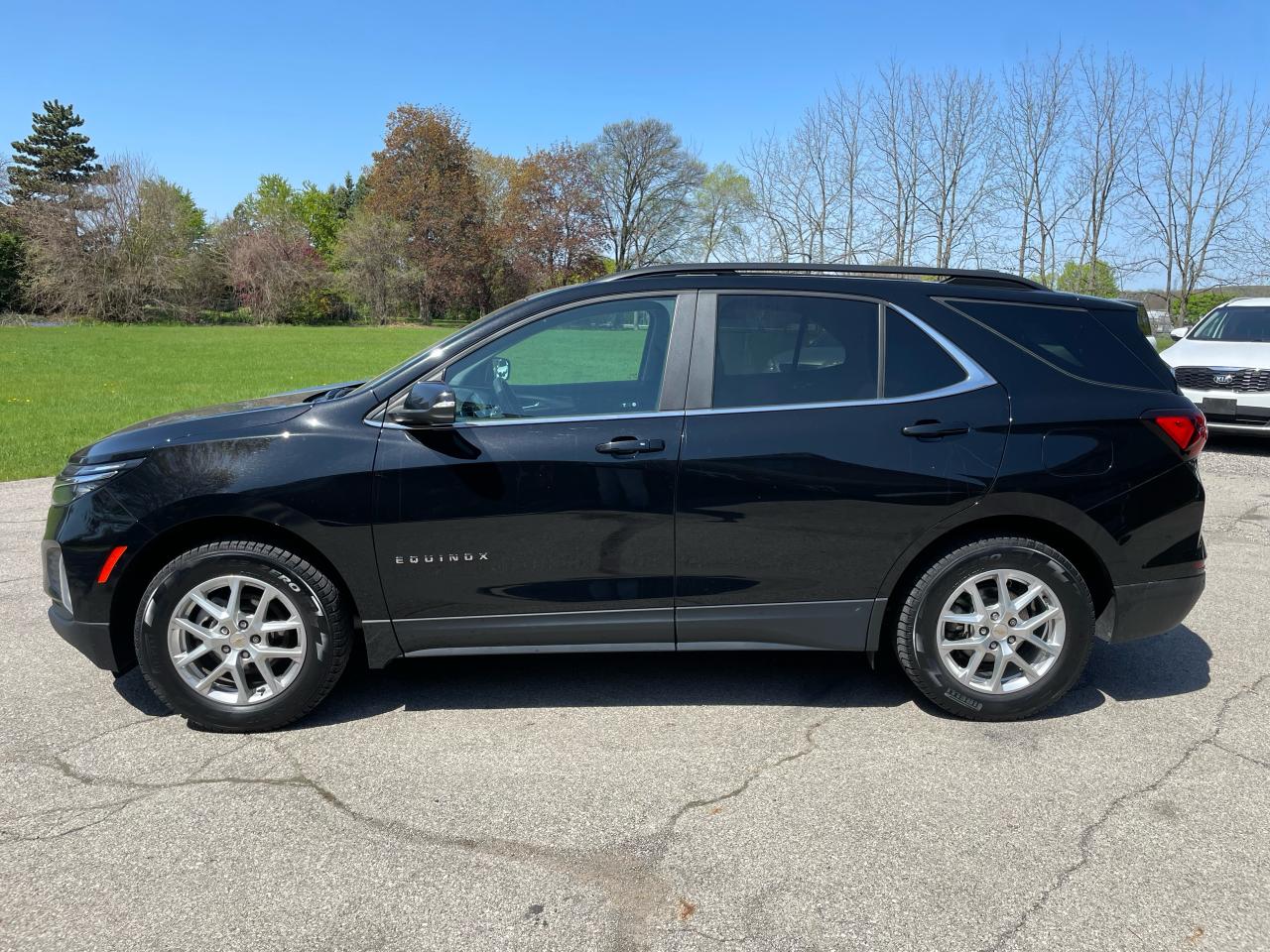 2022 Chevrolet Equinox AWD 4dr LT w/1LT - Photo #3