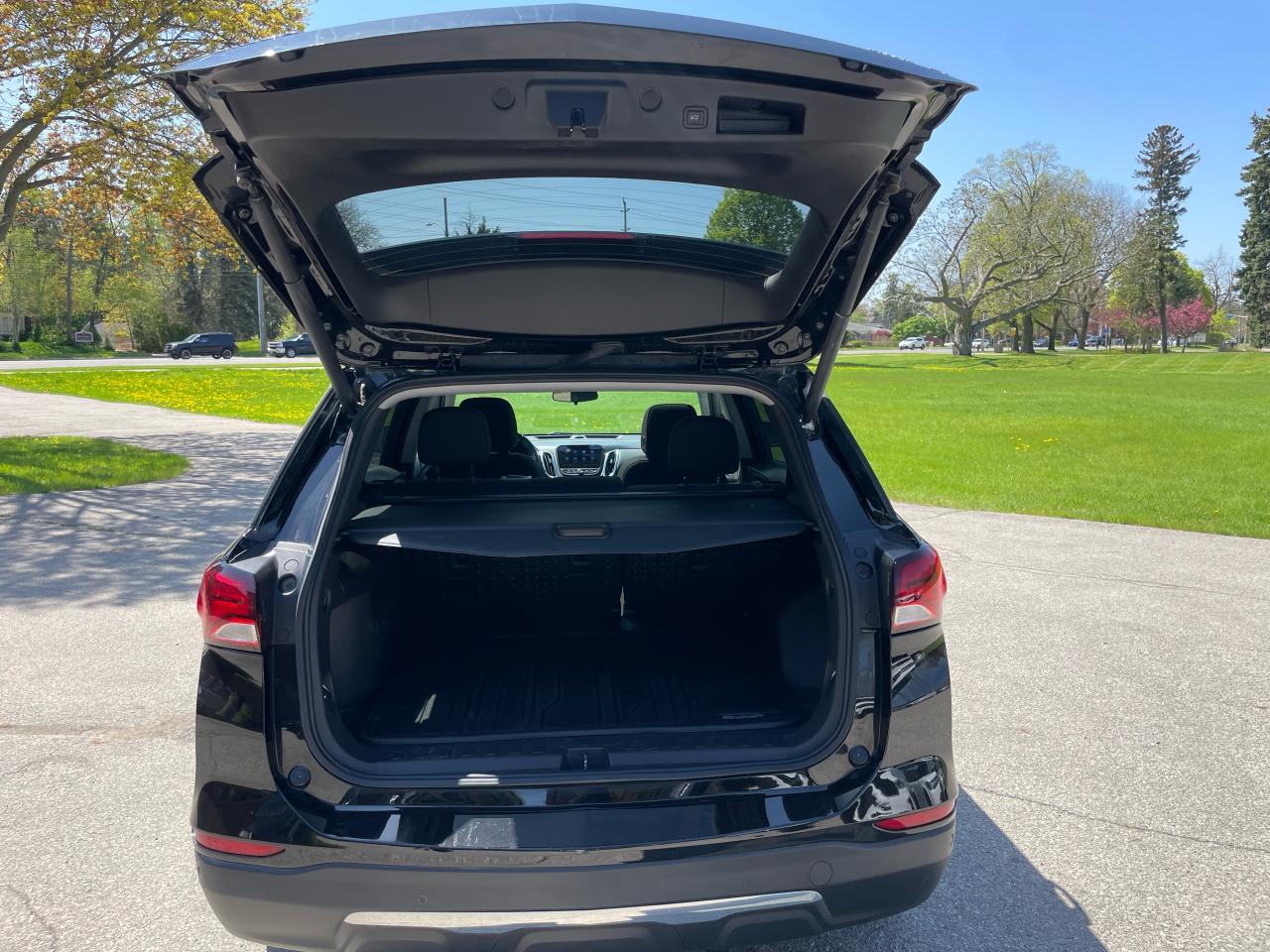 2022 Chevrolet Equinox AWD 4dr LT w/1LT - Photo #9
