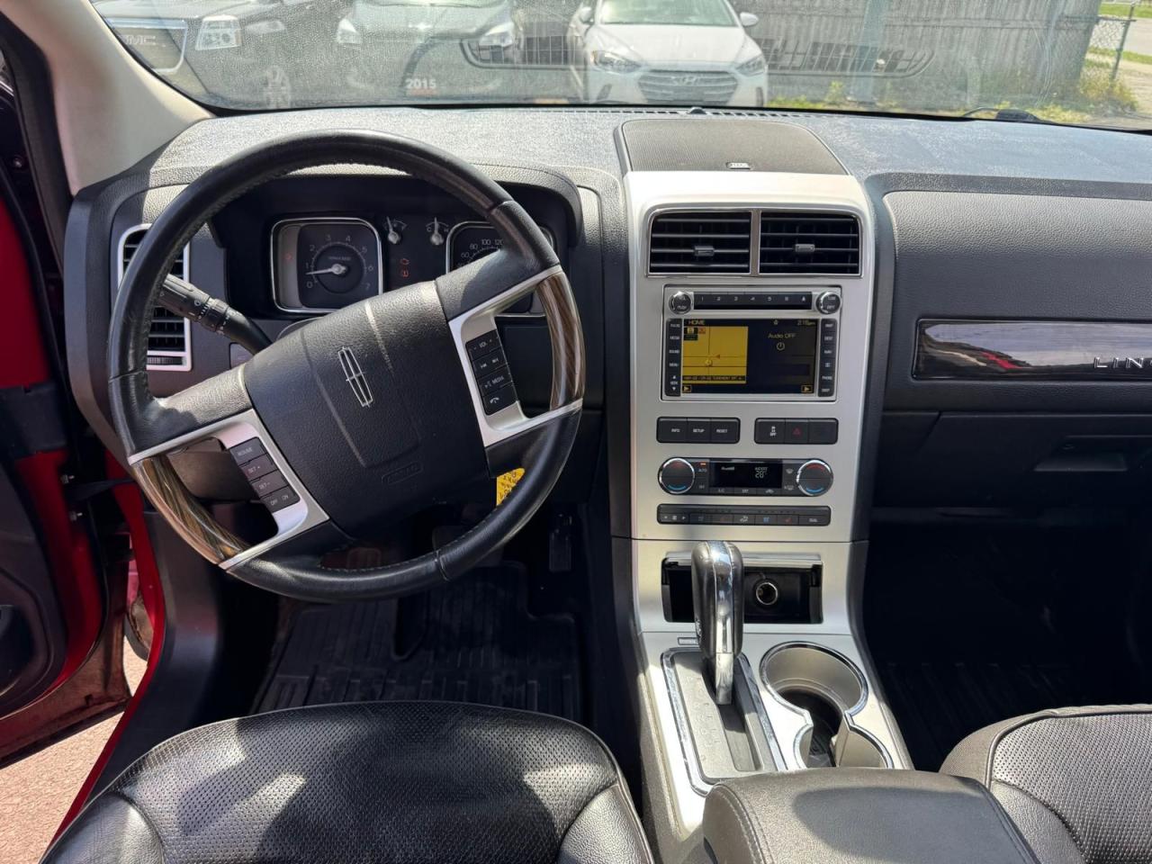 2010 Lincoln MKX  - Photo #15