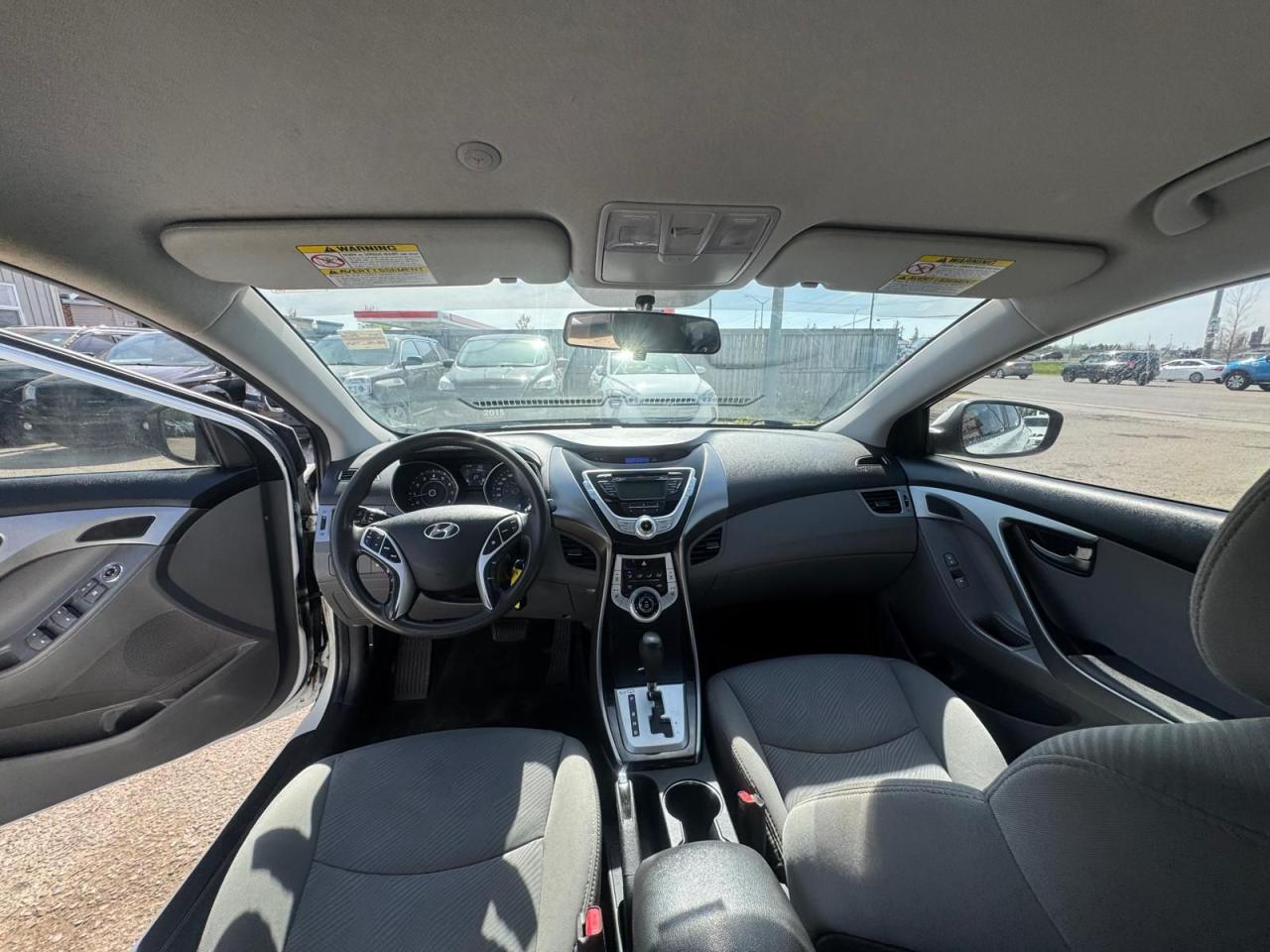 2012 Hyundai Elantra GL - Photo #13