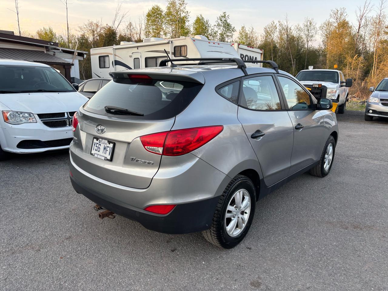 2013 Hyundai Tucson GL - Photo #4