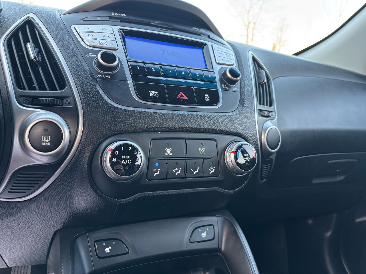 2013 Hyundai Tucson GL - Photo #12