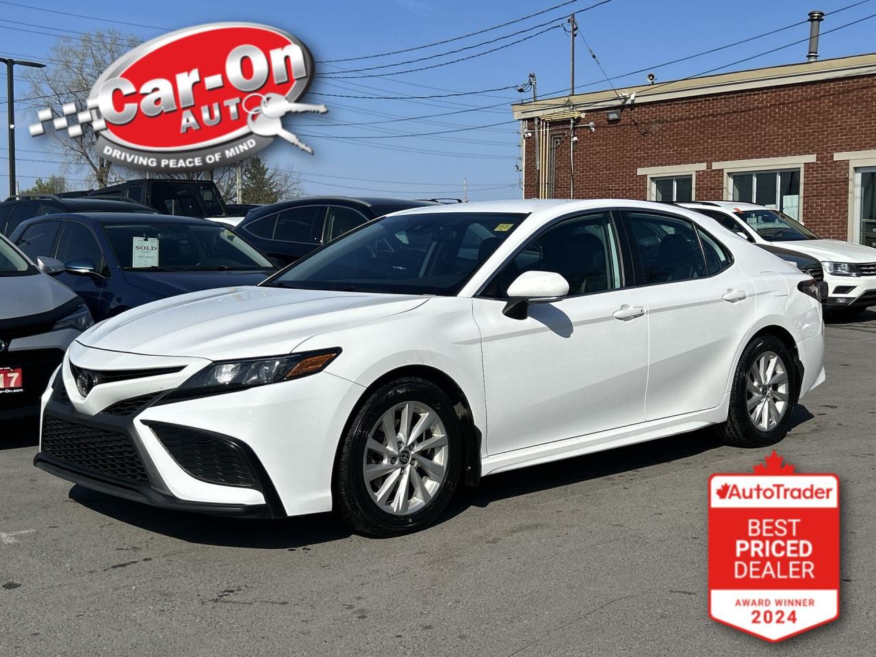 Used 2022 Toyota Camry SE | HTD LEATHER|CARPLAY|17-INCH ALLOYS|REAR CAM for sale in Ottawa, ON