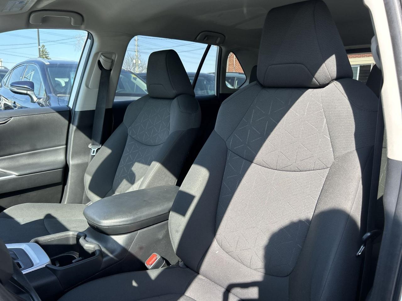 Used 2022 Toyota RAV4 AWD|HEATED SEATS|CARPLAY|REAR CAM|BLIND SPOT for sale in Ottawa, ON