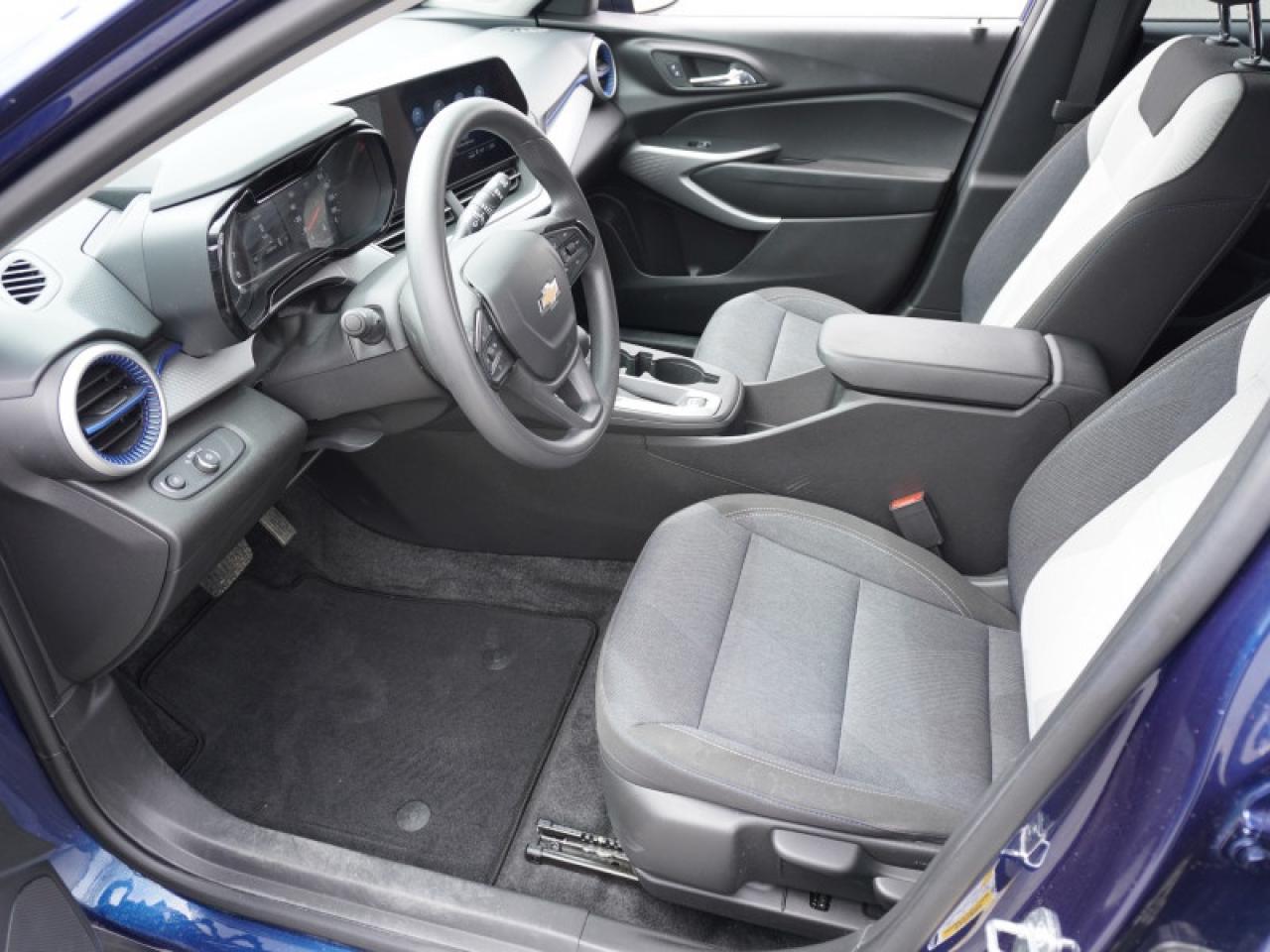 2024 Chevrolet Trax LS  - Heated Seats -  Apple CarPlay Photo