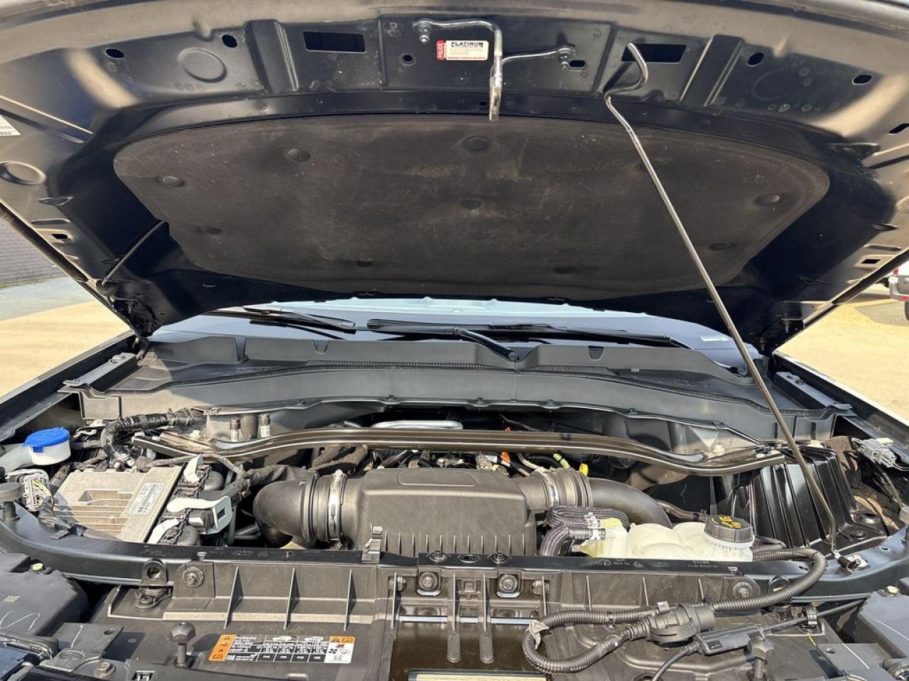 2022 Ford Explorer ST Photo5