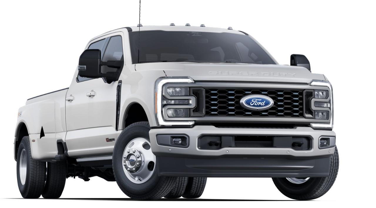 2025 Ford SUPERDUTY F-350® Platinum® Photo3