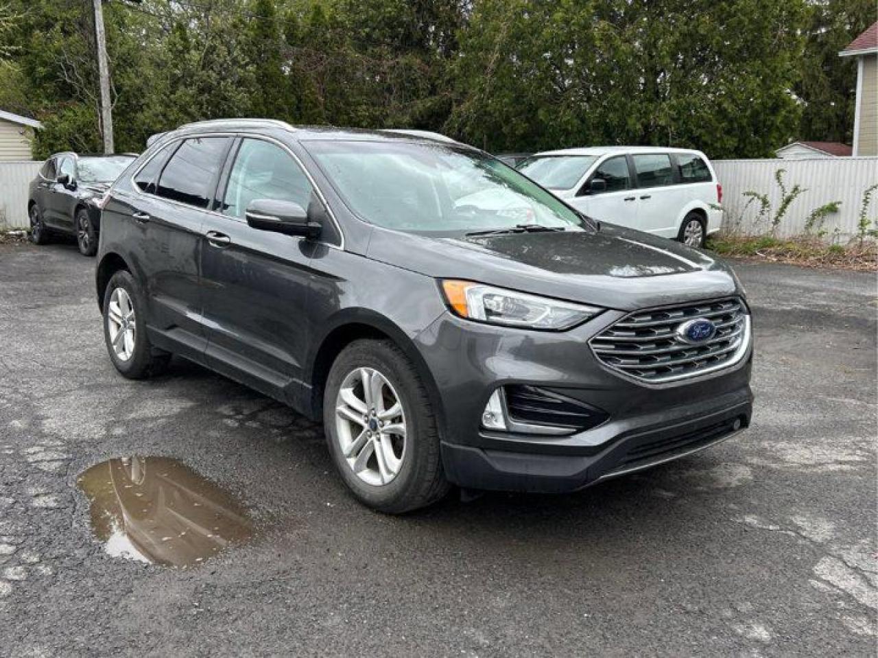 Used 2019 Ford Edge SELAWD | Tow Pkg | Power Liftgate | Auto Climate | Heated Seats | CarPlay + Android | and More ! for sale in Guelph, ON