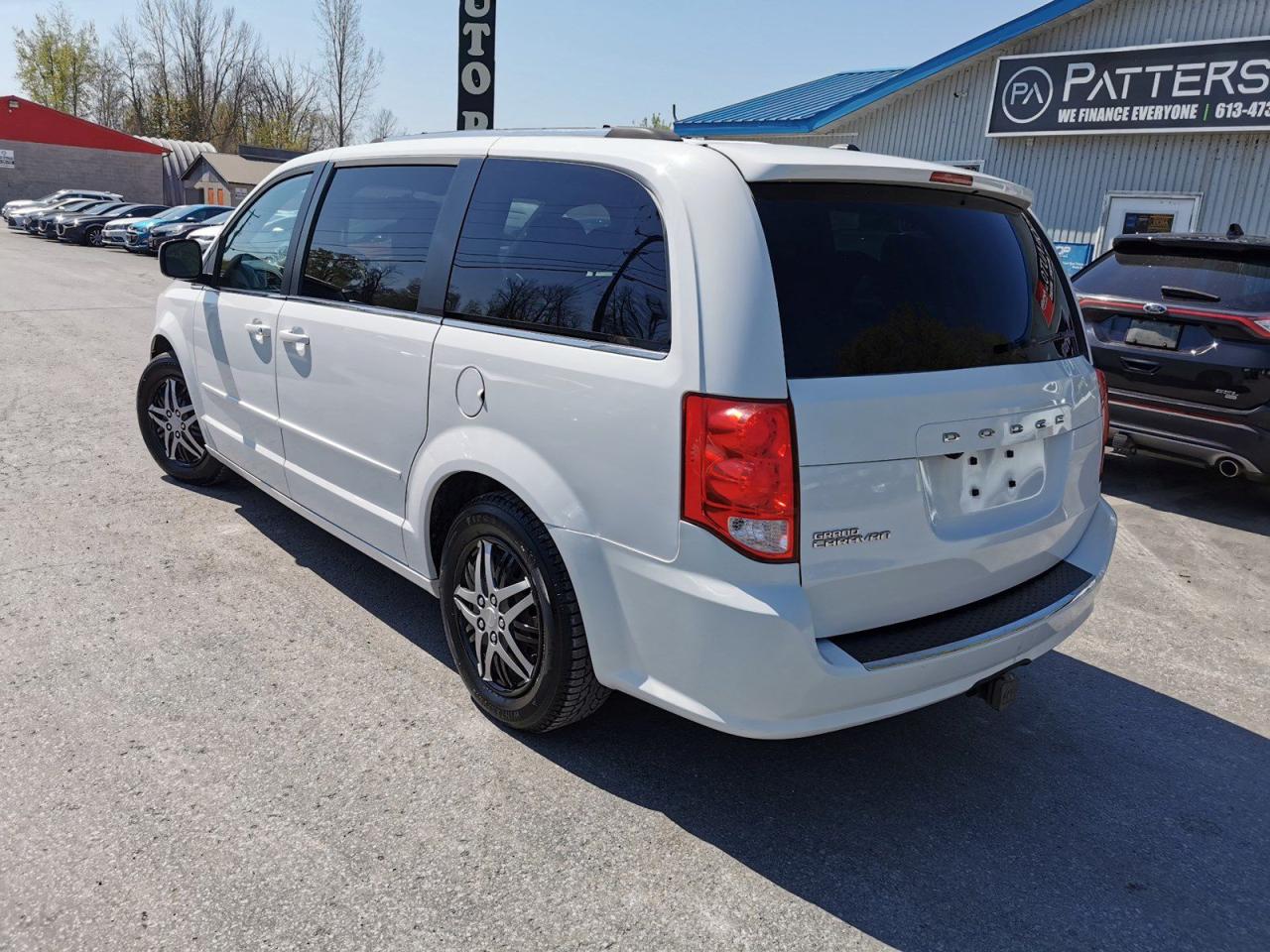 2017 Dodge Grand Caravan SE Plus - Photo #7