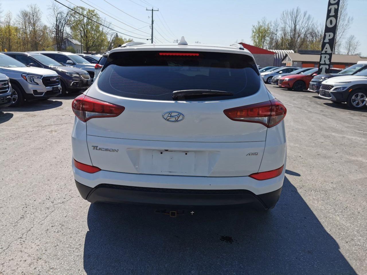 2018 Hyundai Tucson SEL AWD - Photo #6
