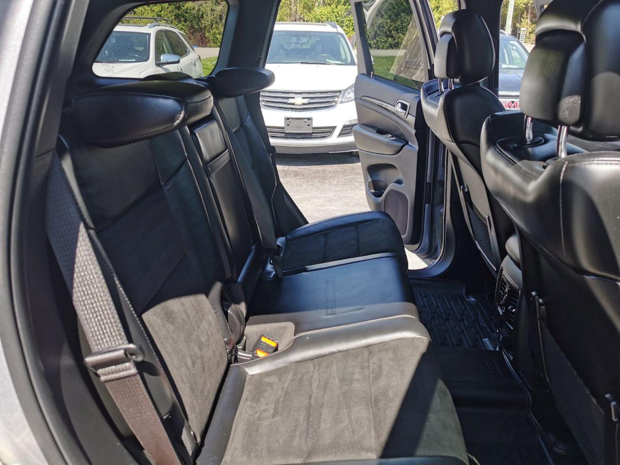 2021 Jeep Grand Cherokee Laredo - Photo #32