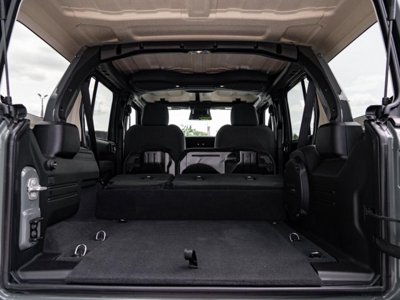 2025 Jeep Wrangler 4xe Willys Photo