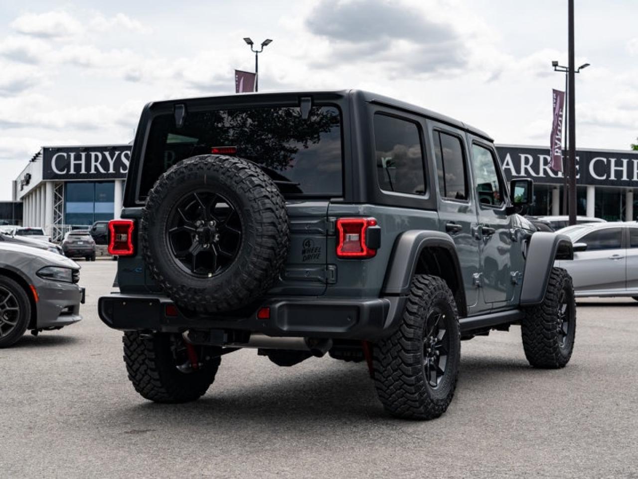 2025 Jeep Wrangler 4xe Willys Photo