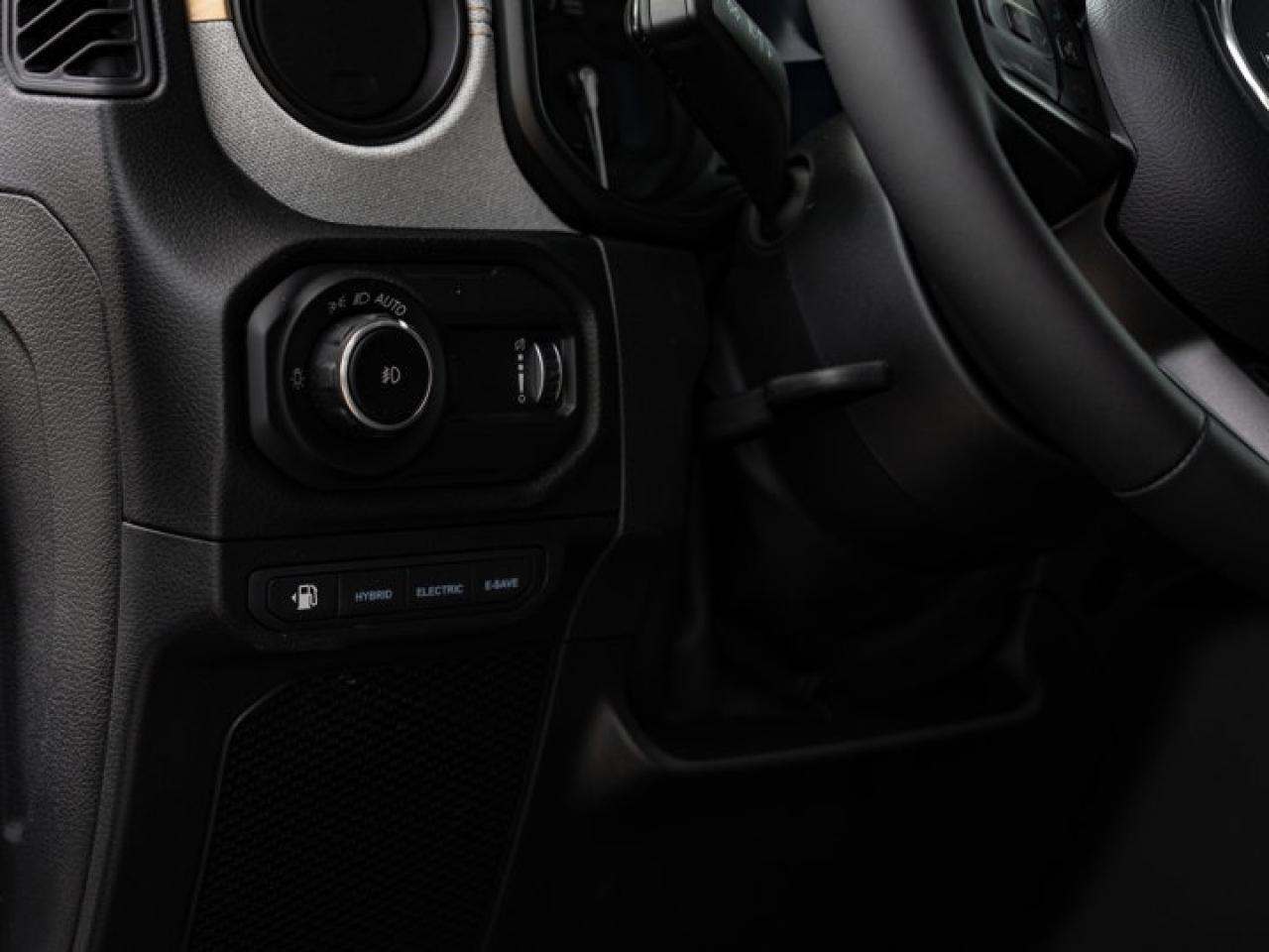 2025 Jeep Wrangler 4xe Willys Photo