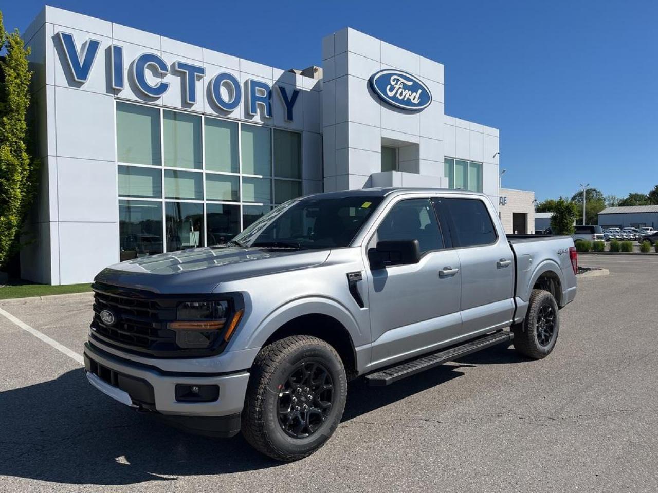 New 2025 Ford F-150 XLT for sale in Chatham, ON