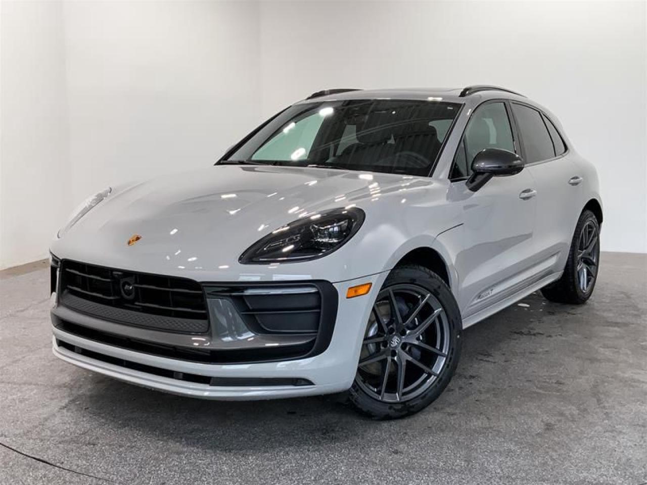 New 2025 Porsche Macan T AWD for sale in Langley City, BC