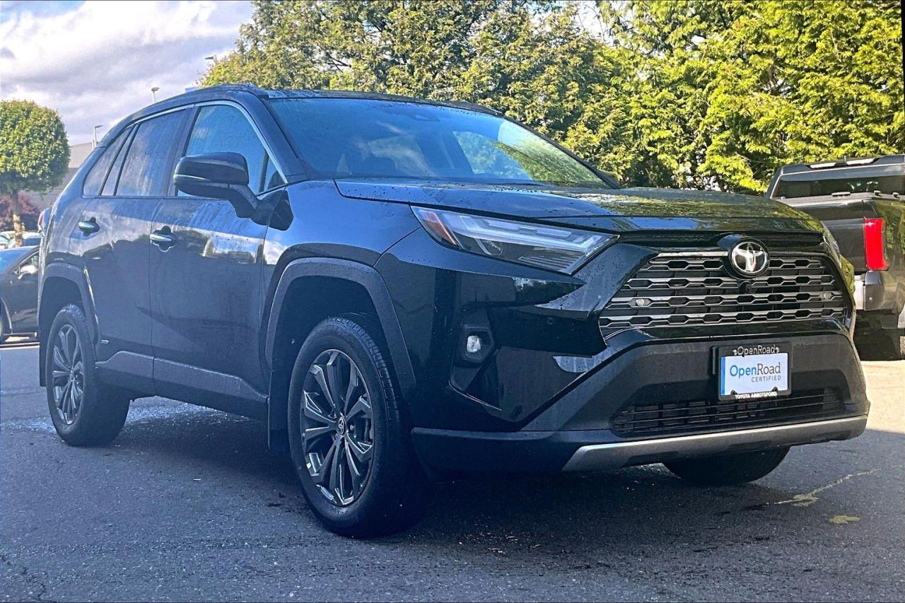Used 2025 Toyota RAV4 Hybrid Limited AWD for sale in Abbotsford, BC
