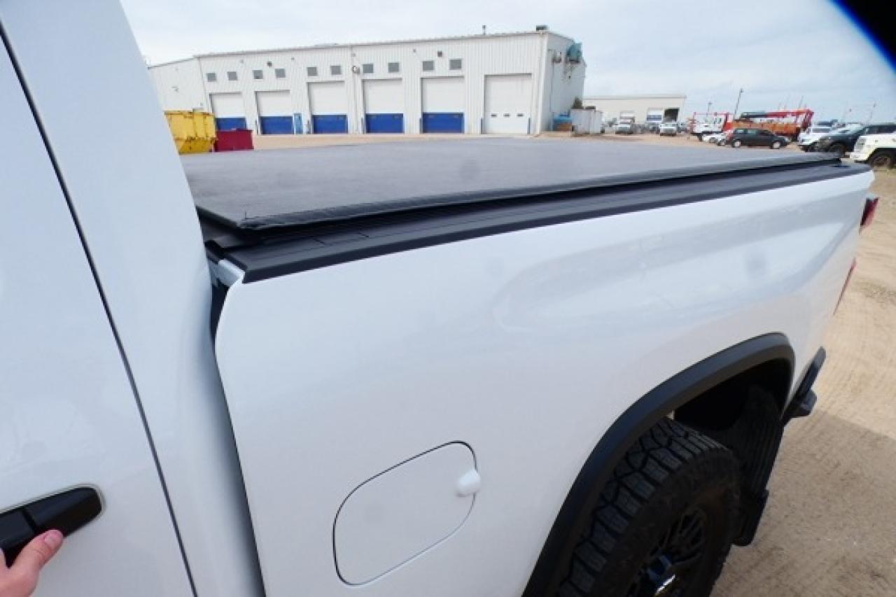2025 Chevrolet Silverado 2500 ZR2 DSL w/H&C L, S/R, NAV, RVM+BUC, PRB, HUD - Photo #19