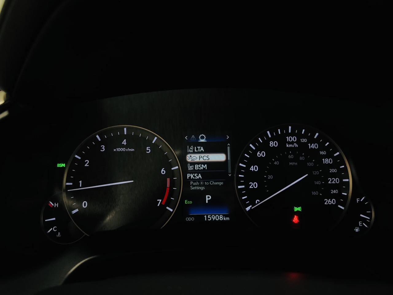 2021 Lexus RX 350  - Photo #12