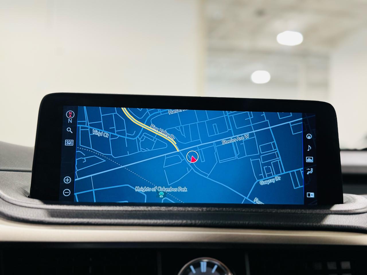 2021 Lexus RX 350  - Photo #14