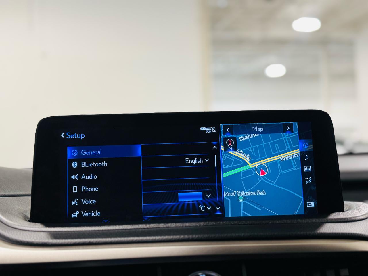 2021 Lexus RX 350  - Photo #22