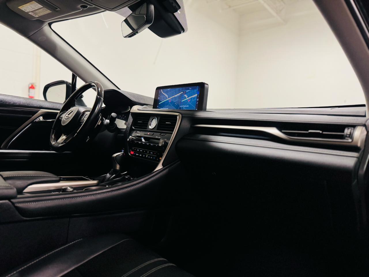 2021 Lexus RX 350  - Photo #31