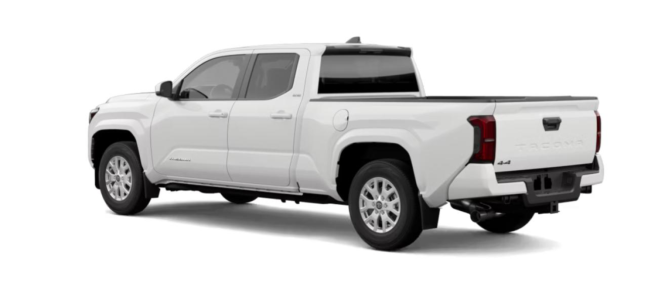 2025 Toyota Tacoma Double Cab SR5 Photo