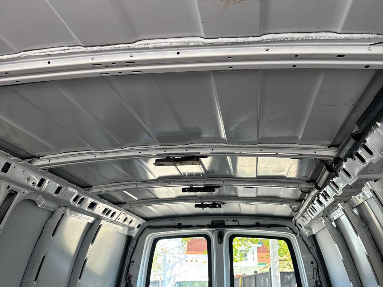 2021 Chevrolet Express Cargo Van RWD 2500 Ext 155" Photo15