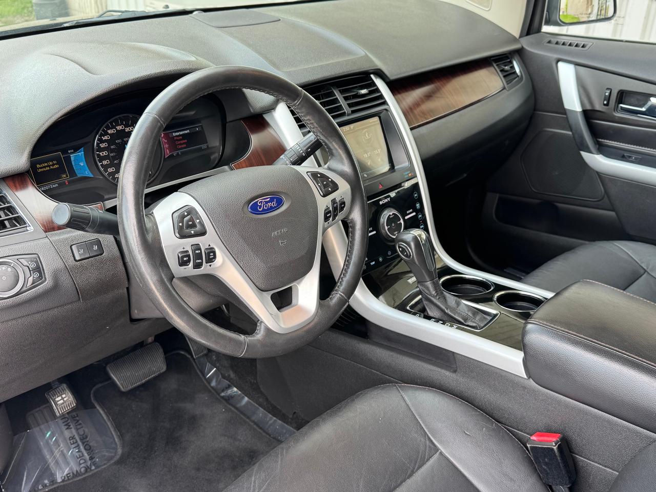2011 Ford Edge 4dr Limited AWD **ONE OWNER** - Photo #22