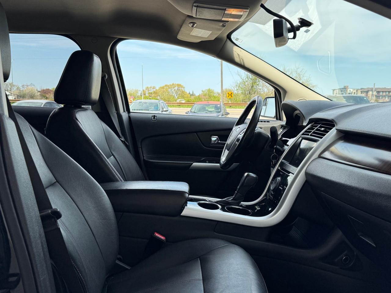 2011 Ford Edge 4dr Limited AWD **ONE OWNER** - Photo #33