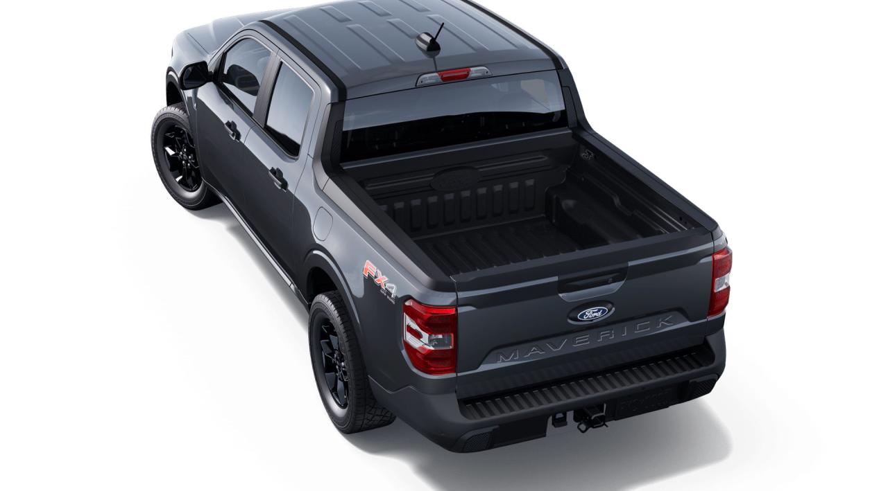 2025 Ford Maverick XLT AWD SuperCrew Photo1