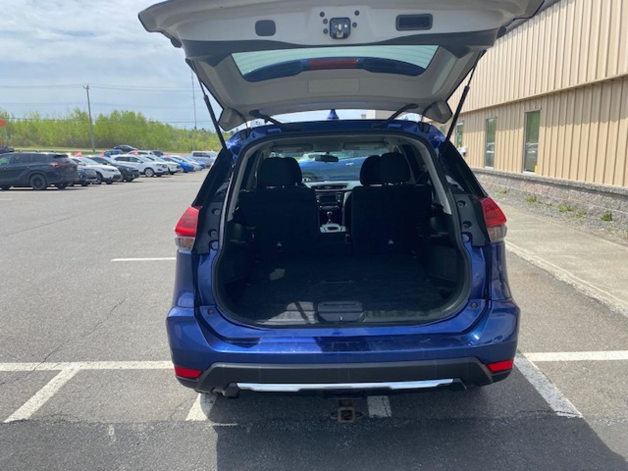 2018 Nissan Rogue AWD SV - Photo #7