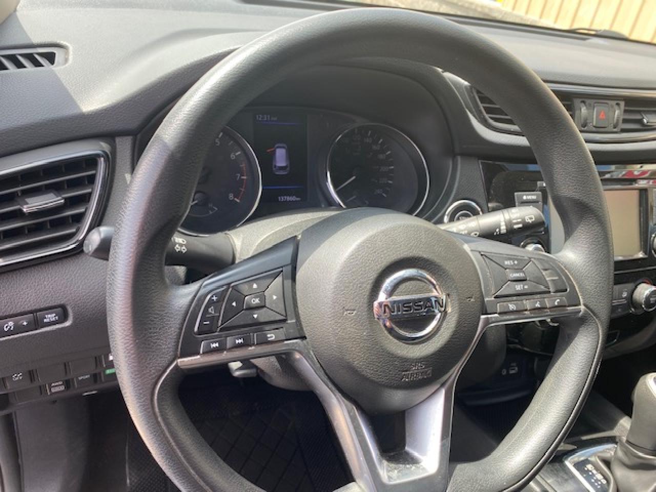2018 Nissan Rogue AWD SV - Photo #10