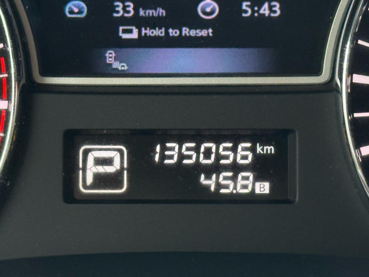 2015 Nissan Pathfinder SL | 7 Passenger | Backup Camera | Heated Seats - Photo #13