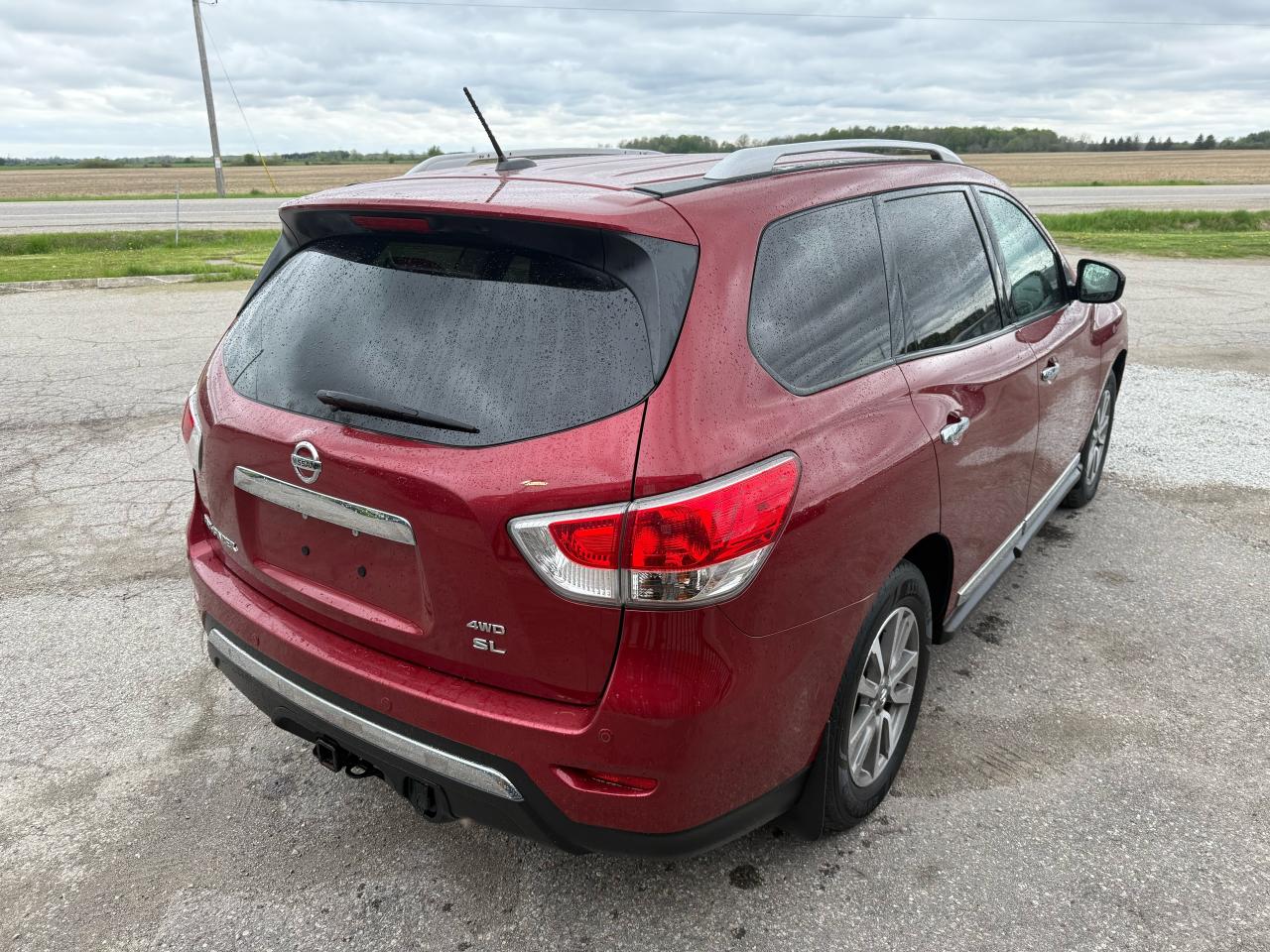 2015 Nissan Pathfinder SL | 7 Passenger | Backup Camera | Heated Seats - Photo #5