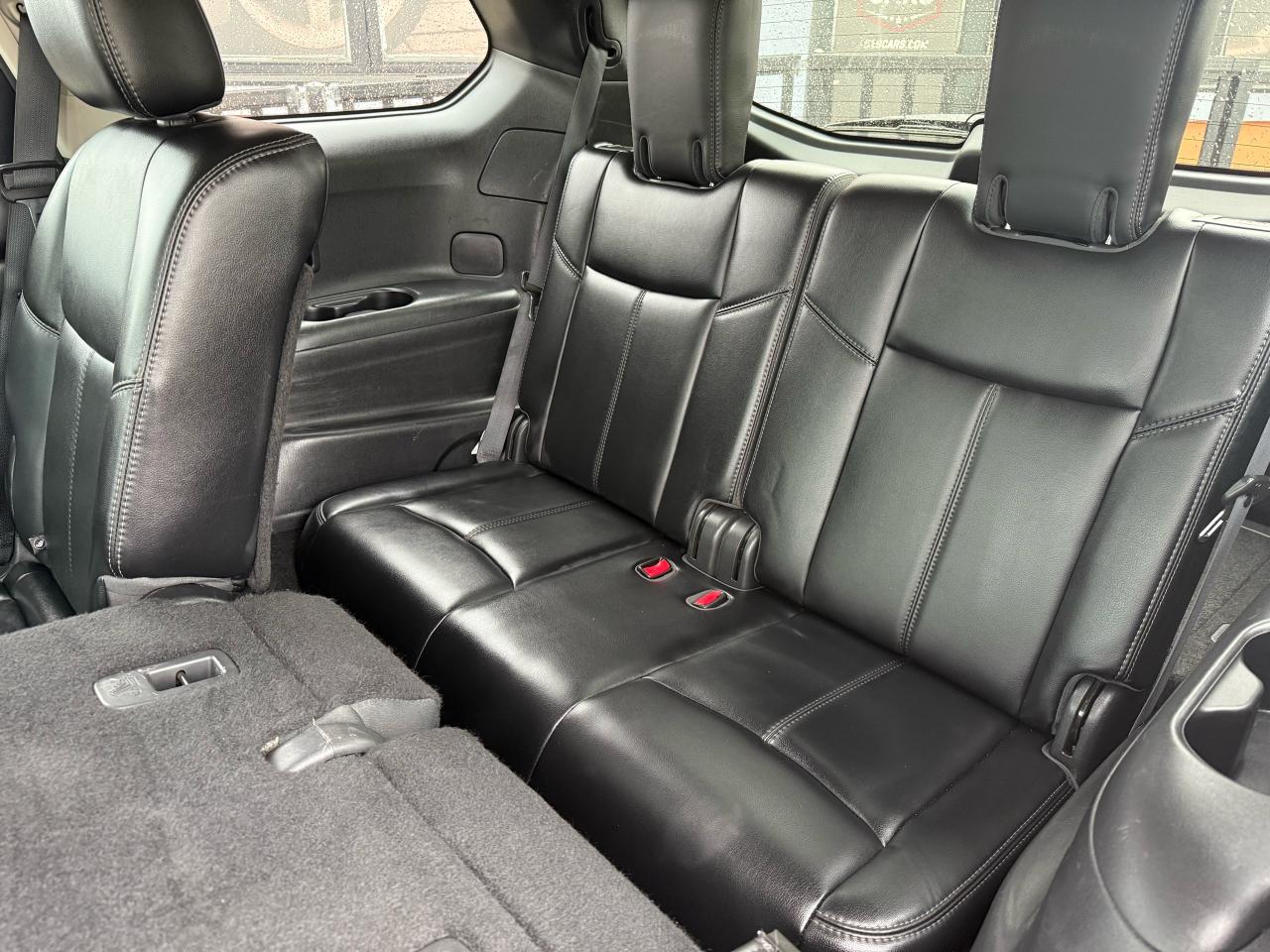 2015 Nissan Pathfinder SL | 7 Passenger | Backup Camera | Heated Seats - Photo #11